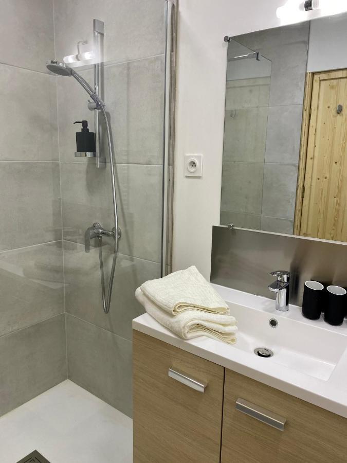 בורדו Charmant Studio Renove Et Climatise מראה חיצוני תמונה