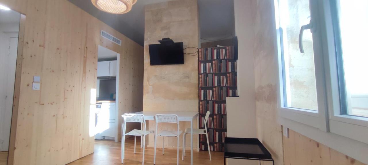 בורדו Charmant Studio Renove Et Climatise מראה חיצוני תמונה